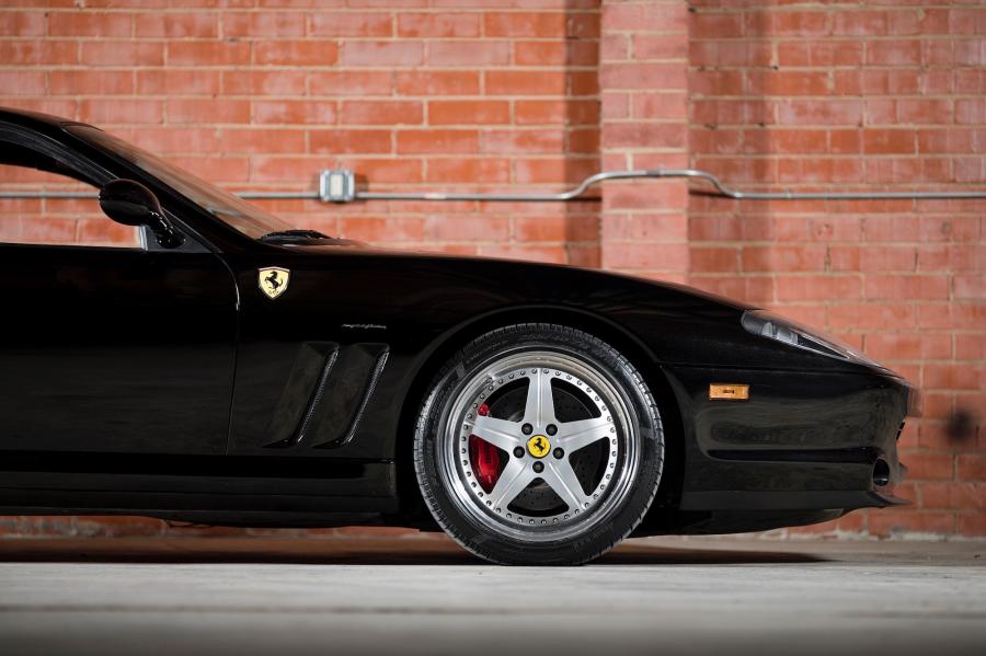Детали экстерьера Ferrari 550 Maranello 2000 года  (фото 12 из 112)